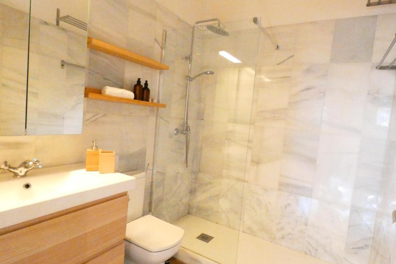 Homeyseville-Luxury Apartment Arenal 6 Pax, Parking Optional Kültér fotó